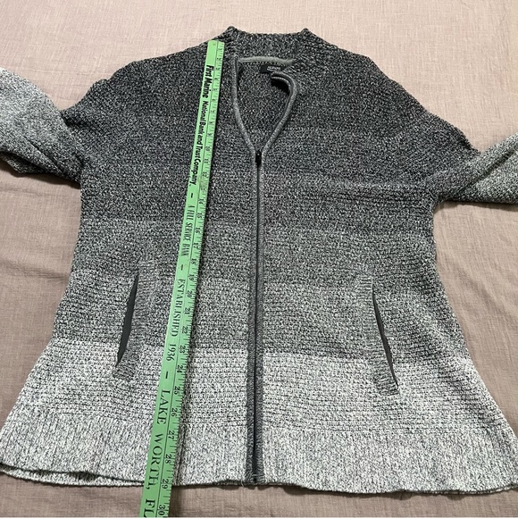 Alfani Gray Women's Zip Up Sweater Cardigan Size XL Very Thick Knit Fall Winter - Picture 7 of 7